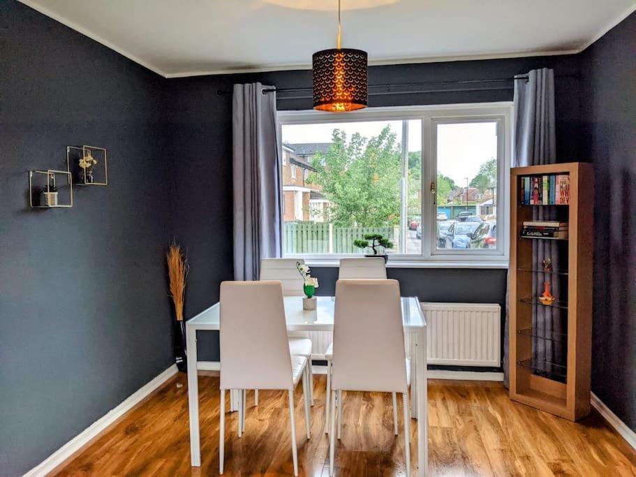 Hidden Gem !Stunning 3 Bedroom Home In Sheffield Handsworth Zewnętrze zdjęcie