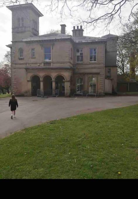 Hidden Gem !Stunning 3 Bedroom Home In Sheffield Handsworth Zewnętrze zdjęcie